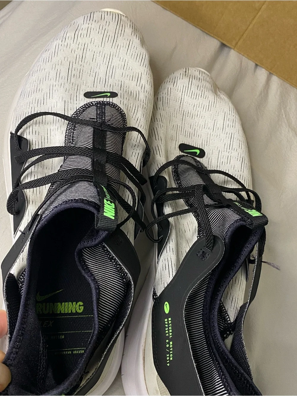 Mens Nike Flex contact 3 Sneakers shoes size 15